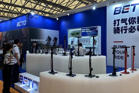中国(上海)国际电动车及零配件展览会展会现场图片