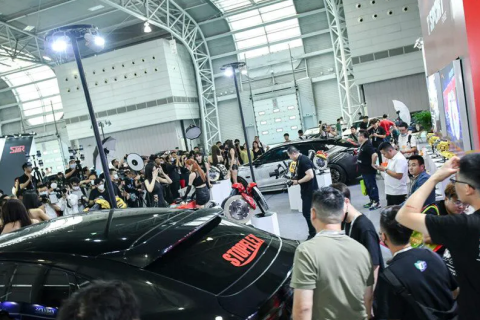 中国(北京)国际汽车改装展览会AIT展会现场图片