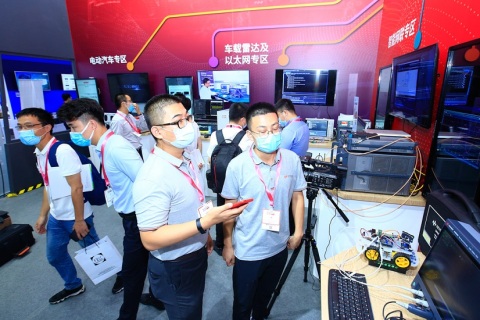 上海国际汽车测试及质量监控展览会展会现场图片