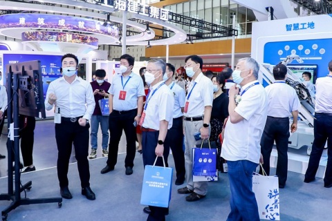 上海亚洲建筑表皮设计与材料展览会展会现场图片