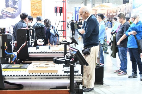 台湾木工机械、家具制造展览会展会现场图片