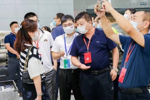 新疆国际水利科技博览会展会现场图片