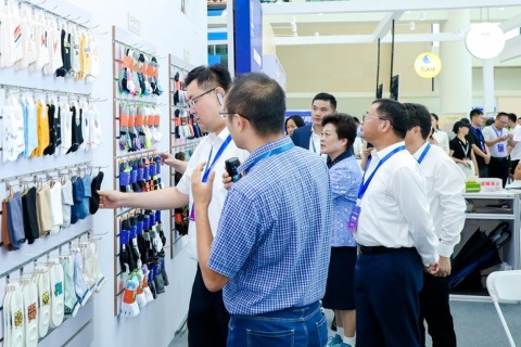 诸暨大唐国际袜业展-大唐袜博会展会现场图片