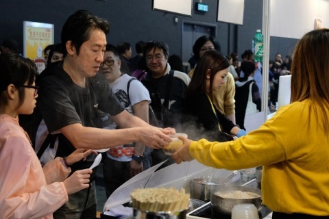 香港冬季购物节展会现场图片