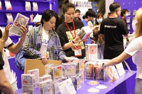 广州世界宠物博览会展会现场图片