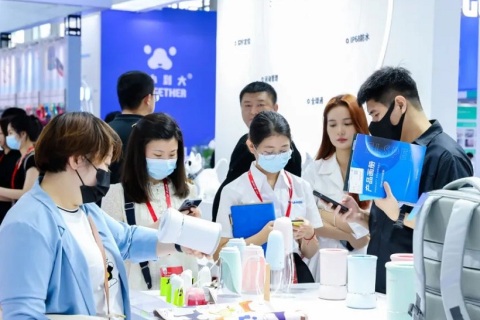 南宁世界宠物博览会展会现场图片
