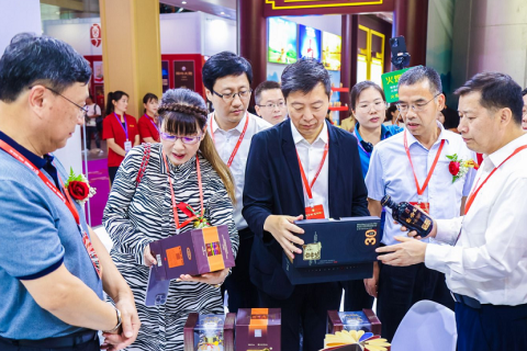 中部(武汉)糖酒食品博览会展会现场图片