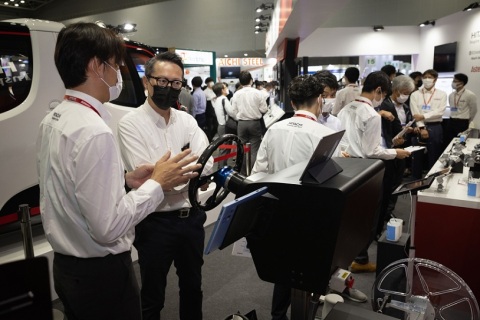 日本名古屋汽车工程展览会展会现场图片
