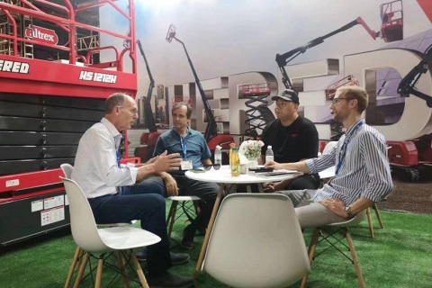荷兰高空作业及脚手架展览会展会现场图片