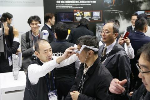 日本东京电子元器件展览会展会现场图片