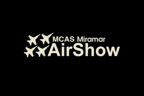 美国圣地亚哥军用航空展展会现场图片