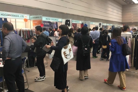 日本大阪服装成衣展览会展会现场图片
