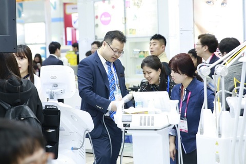 韩国首尔医疗器械及实验室展览会展会现场图片