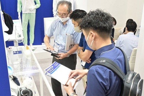日本大阪再生医疗、化妆品原料展览会展会现场图片
