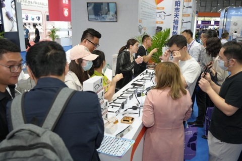 越南河内国际消费电子及家用电器展展会现场图片