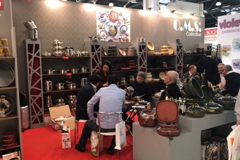俄罗斯莫斯科家庭用品及家用电器展秋季展会现场图片