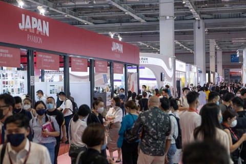 中国上海国际纺织面料及辅料(春夏)展览会展会现场图片