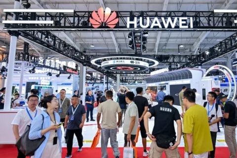 北京国际电动重卡展览会展会现场图片